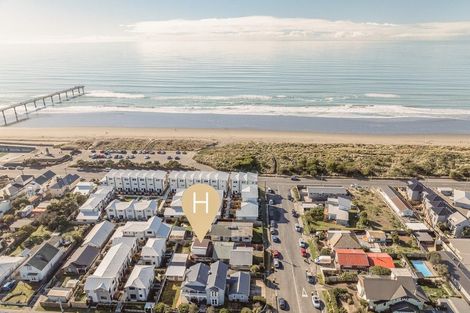 Photo of property in 3/14 Hood Street, New Brighton, Christchurch, 8061