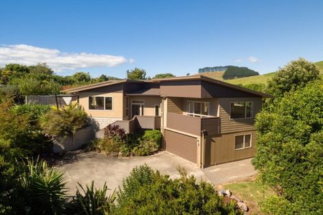 Photo of property in 8 Roger Guy Place, Welcome Bay, Tauranga, 3175