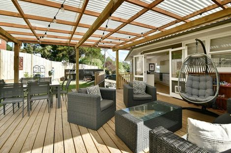 Photo of property in 22 Downer Street, Helensville, 0800