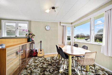 Photo of property in 1 Durham Street, Solway, Masterton, 5810