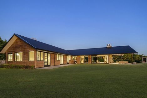 Photo of property in 126 Blackbridge Road, Karaka, Papakura, 2580