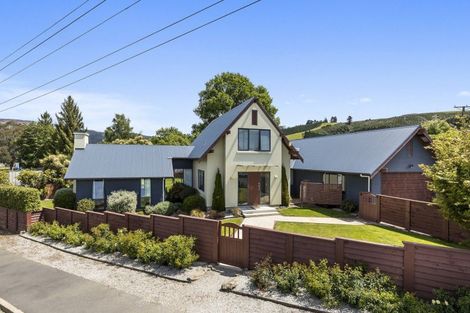 Photo of property in 5 Hoylake Street, Outram, 9019