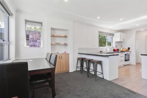 Photo of property in 4 Coates Place, Rangiora, 7400