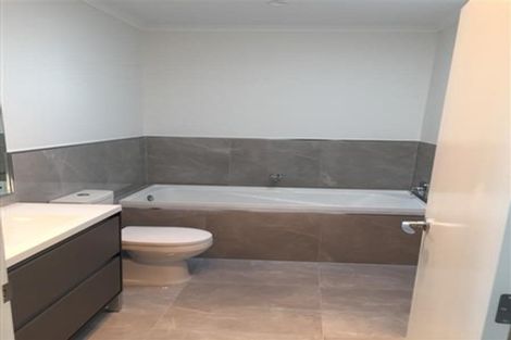 Photo of property in 8 Tyler Davies Drive, Red Beach, 0932