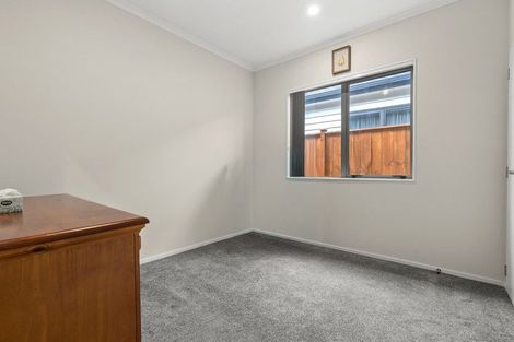 Photo of property in 26 Softwood Avenue, Takanini, 2110