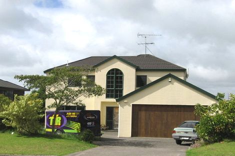 Photo of property in 151a Colwill Road, Massey, Auckland, 0614