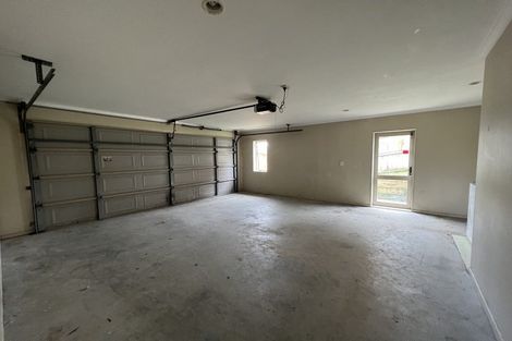 Photo of property in 3 Exotic Place, Massey, Auckland, 0614