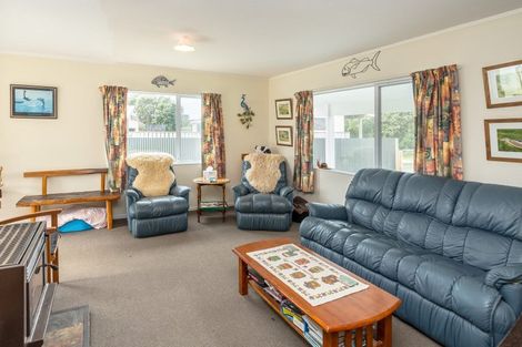 Photo of property in 89 Lake Ferry Road, Lake Ferry, Featherston, 5772