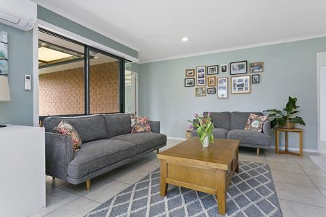 Photo of property in 3 De La Mare Drive, Leamington, Cambridge, 3432