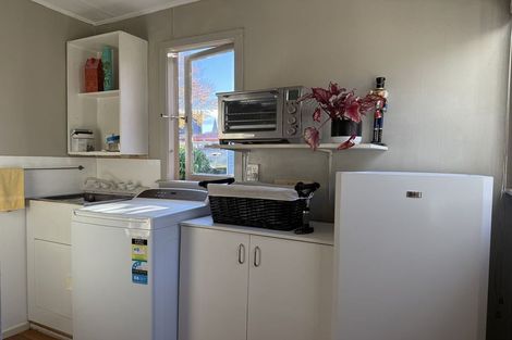 Photo of property in 8 Paul Street, Waimate, 7924