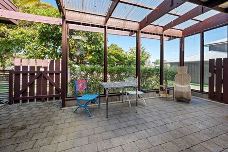 Photo of property in 28 Hyde Avenue, Richmond Heights, Taupo, 3330