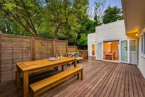 Photo of property in 261 Titirangi Road, Titirangi, Auckland, 0604