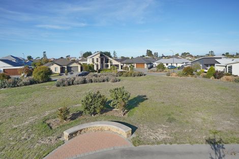 Photo of property in 5 Corsican Grove, Parklands, Christchurch, 8083