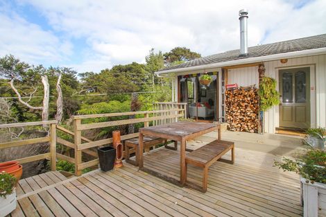 Photo of property in 2/39 Brunton Place, Glenfield, Auckland, 0629