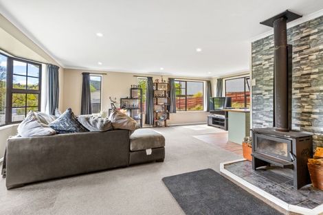 Photo of property in 3 Ardrossan Street, Lawrence, 9532