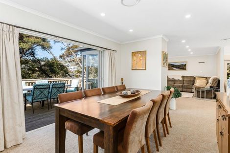 Photo of property in 4 Petrel Lane, Whitby, Porirua, 5024