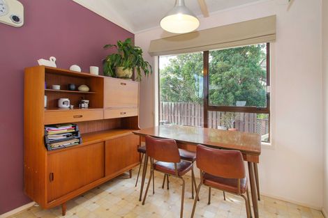 Photo of property in 2/39 Brunton Place, Glenfield, Auckland, 0629