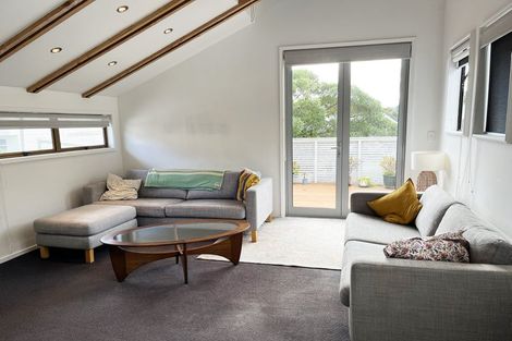 Photo of property in 22 Konini Street, Eastbourne, Lower Hutt, 5013