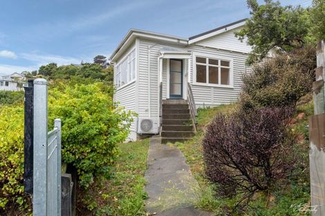 Photo of property in 131 Volga Street, Island Bay, Wellington, 6023