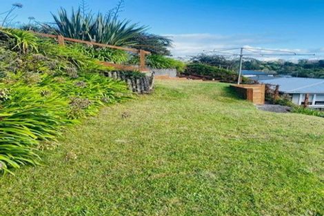 Photo of property in 18 Whakawhiti Street, Marfell, New Plymouth, 4310