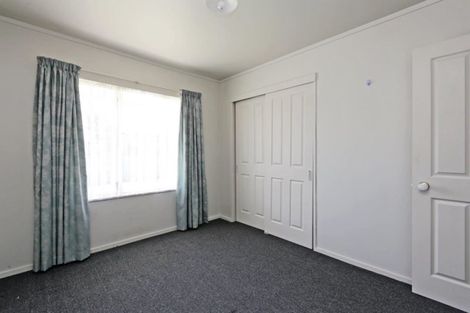 Photo of property in 2/903 Lyell Street, Akina, Hastings, 4122