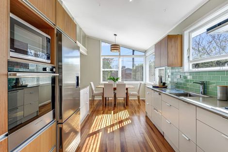 Photo of property in 49 English Street, St Andrews, Hamilton, 3200