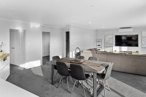 Photo of property in 12 Kaiora Drive, Papamoa Beach, Papamoa, 3118