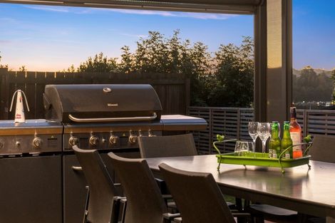 Photo of property in 5 Rexford Heights, Pyes Pa, Tauranga, 3112