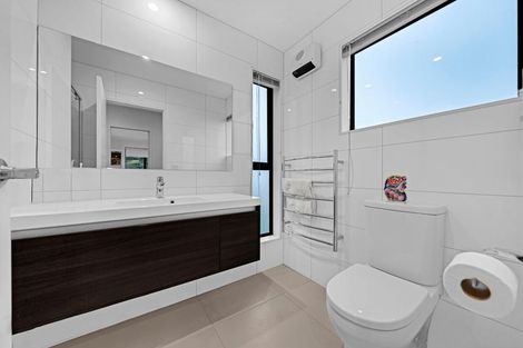 Photo of property in 4 Matairangi Avenue, Totara Heights, Auckland, 2105