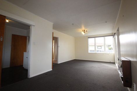 Photo of property in 135 College Street, Awapuni, Palmerston North, 4412