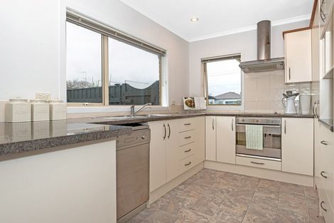 Photo of property in 310a Kahutia Street, Gisborne, 4010