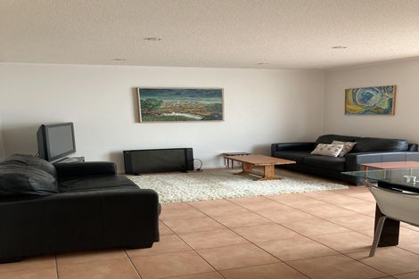 Photo of property in 16 Ruakiwi Road, Hamilton Lake, Hamilton, 3204