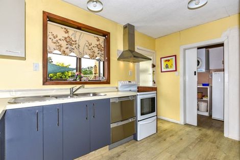 Photo of property in 306 Bower Avenue, North New Brighton, Christchurch, 8083