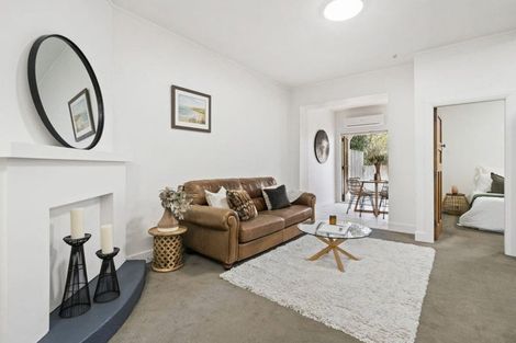 Photo of property in 5 Grass Street, Oriental Bay, Wellington, 6011