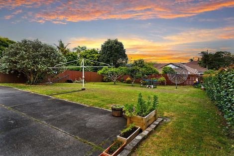 Photo of property in 207 Hobsonville Road, Hobsonville, Auckland, 0618