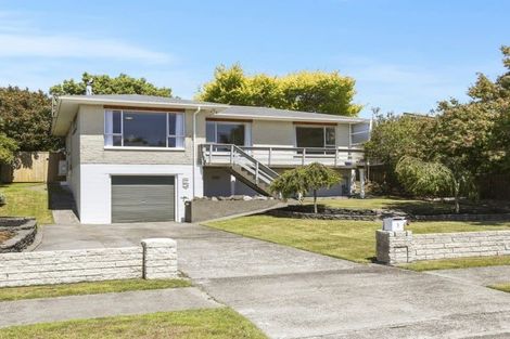 Photo of property in 5 Kauri Street, Inglewood, 4330
