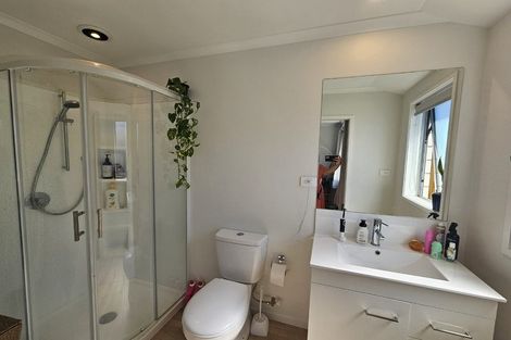 Photo of property in 21 Royal Crescent, Papamoa, 3118