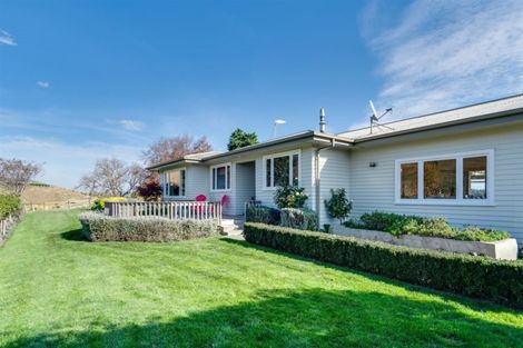 Photo of property in 295 Kawera Road, Pukehamoamoa, Hastings, 4179