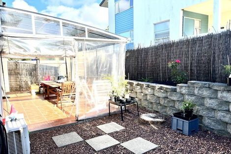 Photo of property in 31 Carento Way, Stanmore Bay, Whangaparaoa, 0932