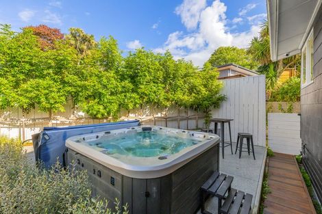 Photo of property in 2/19 Kotare Street, Hilltop, Taupo, 3330