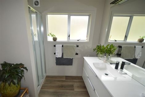 Photo of property in 42 Taringamotu Road, Taumarunui, 3920