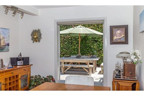 Photo of property in 31 Monyash Road, Manly, Whangaparaoa, 0930