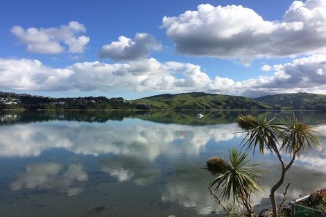 Photo of property in 15b Seaview Road, Paremata, Porirua, 5024