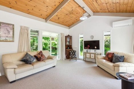 Photo of property in 12 Kowhai Grove, Waikanae, 5036