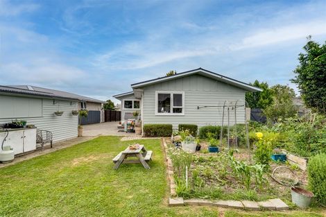 Photo of property in 21 Davidson Avenue, Pirimai, Napier, 4112