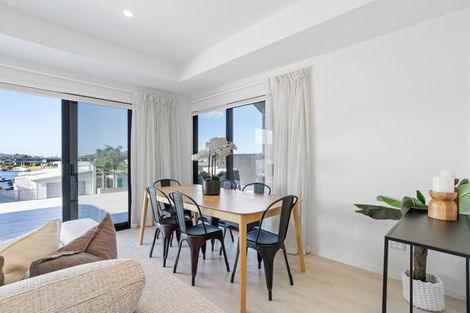 Photo of property in 6 Ian Hopper Way, Pauanui, 3579