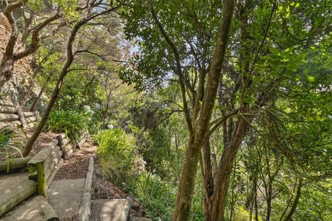 Photo of property in 29 Bayview Road, Charteris Bay, Lyttelton, 8971