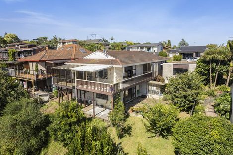 Photo of property in 16 Clipper Place, Shelly Park, Auckland, 2014