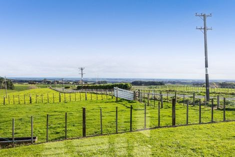 Photo of property in 902 Ararata Road, Ararata, Hawera, 4674