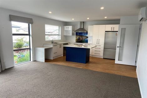 Photo of property in 30 Packard Crescent, Halswell, Christchurch, 8025